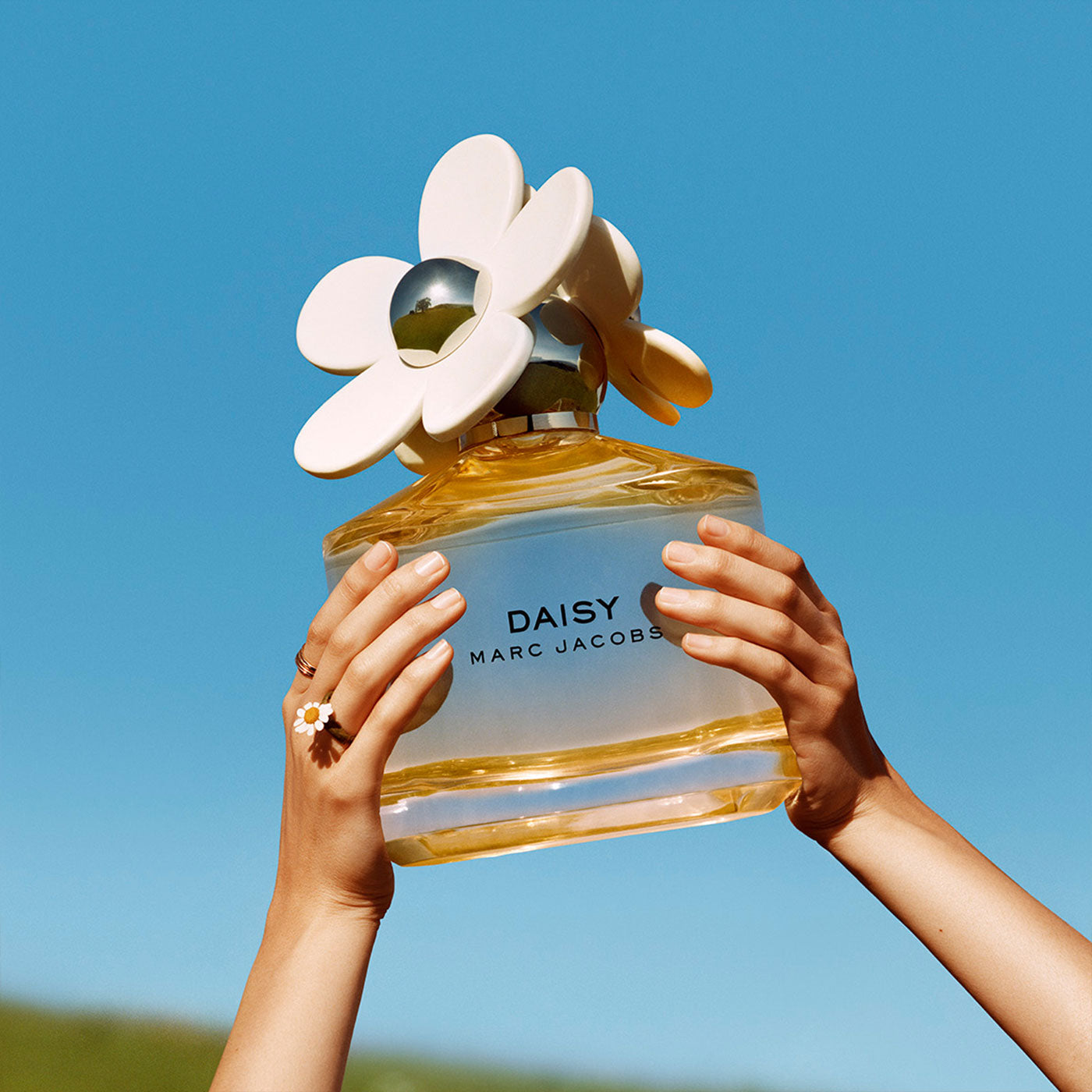 Daisy by Marc Jacobs Eau De Toilette Spray 3.4 oz