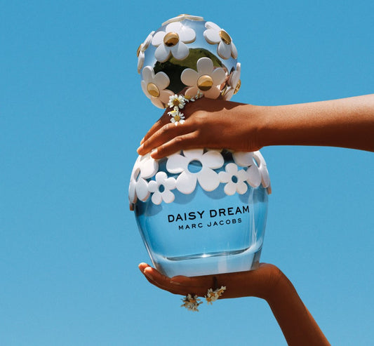 Daisy Dream by Marc Jacobs for Women - 1.6 fl. oz EDT Spray